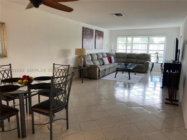 Palm Greens At Villa Del Ray, 13283 Pineapple Palm Ct #F, Delray Beach, Florida 33484, image 2