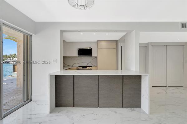 Leeward Point, 2807 NE 164th St #2, North Miami Beach, Florida 33160, image 3