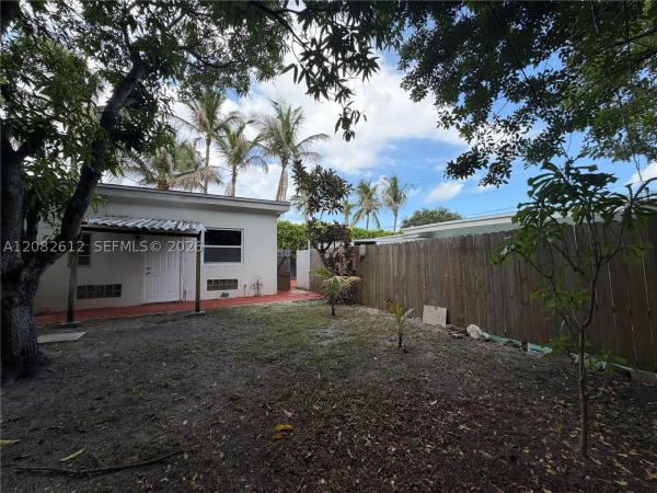 Prospect Gardens, 4265 NW 5th Ave, Oakland Park, Florida 33309, image 2