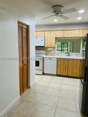 Villas Of Bonaventure, 611 Racquet Club Rd #1, Weston, Florida 33326, image 3