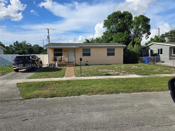 Linwood Gardens, 6409 Franklin St, Hollywood, Florida 33024, image 2