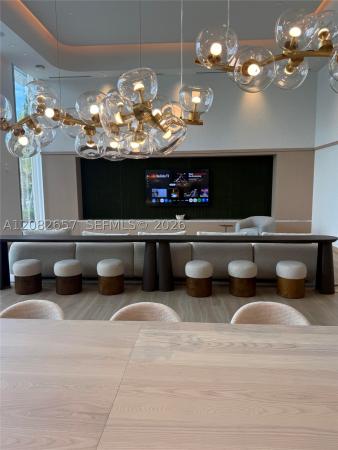 2411 Laguna Cir #2703, North Miami, Florida 33181, image 3