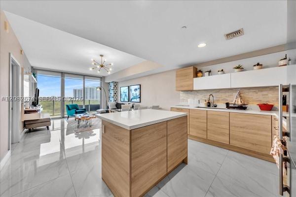 The Harbour North Tower, 16385 Biscayne Blvd #804, North Miami Beach, Florida 33160, image 3