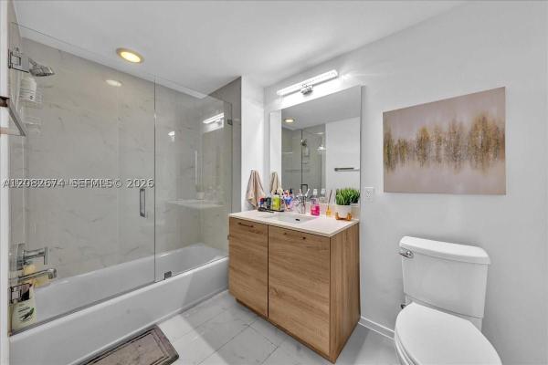 The Harbour North Tower, 16385 Biscayne Blvd #804, North Miami Beach, Florida 33160, image 1