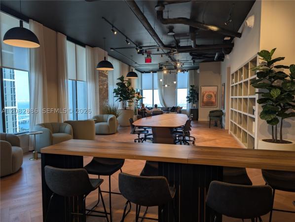 121 NE 5th St #1209, Miami, Florida 33132, image 2