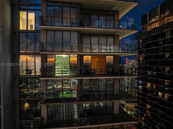 Rise Brickell City Centre, 88 SW 7th St #3801, Miami, Florida 33130, image 1