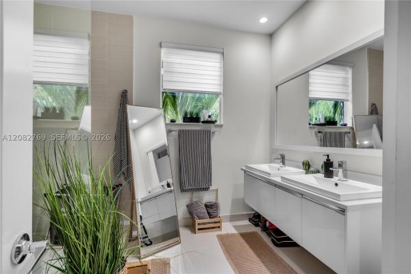 Landmark At Doral, 10545 NW 63rd Ter, Doral, Florida 33178, image 3