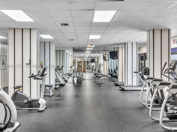 Commodore Plaza Century, 2780 NE 183rd St #302, Aventura, Florida 33160, image 2