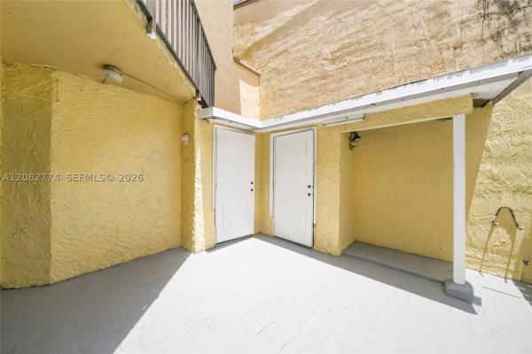 9674 Fontainebleau Blvd #28, Unincorporated Dade County, Florida 33172, image 2