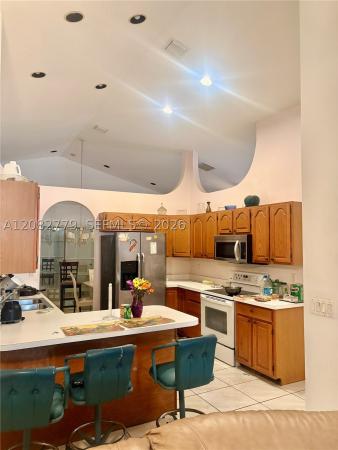 Crestwood, 110 Hemingway Ct, Royal Palm Beach, Florida 33411, image 2