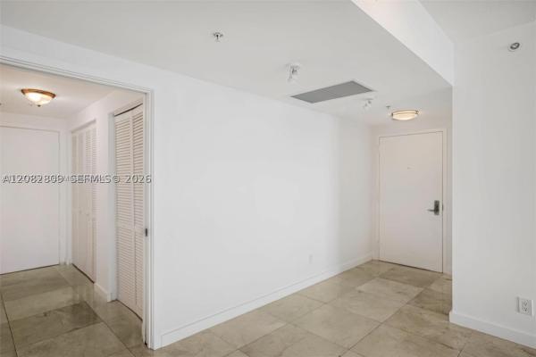 One Miami West, 325 S Biscayne Blvd #1923, Miami, Florida 33131, image 1