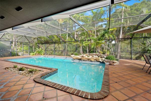 Pine Bay Estates South, 15625 SW 73rd Ct, Palmetto Bay, Florida 33157, image 2