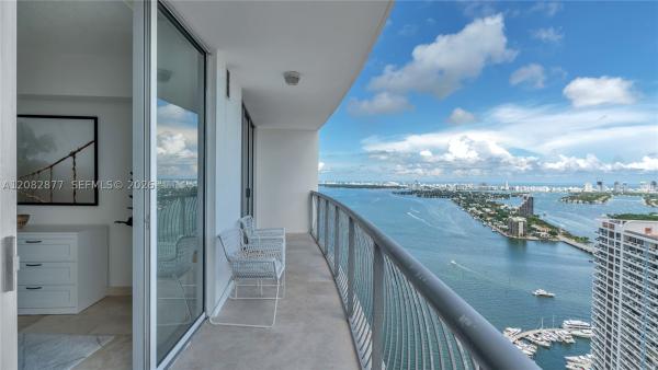 Opera Tower, 1750 N Bayshore Dr #4504, Miami, Florida 33132, image 1