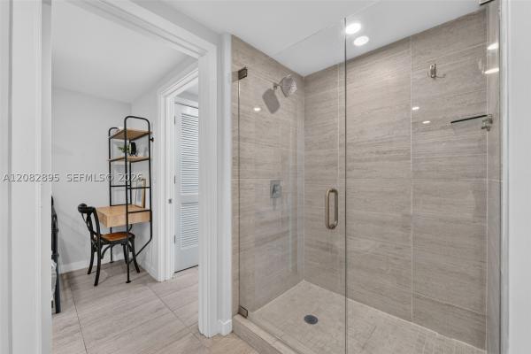 Quadro, 3900 Biscayne Blvd #S-1010, Miami, Florida 33137, image 2