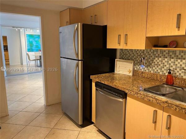Carlisle On The Ocean, 9195 Collins Ave #414, Surfside, Florida 33154, image 3