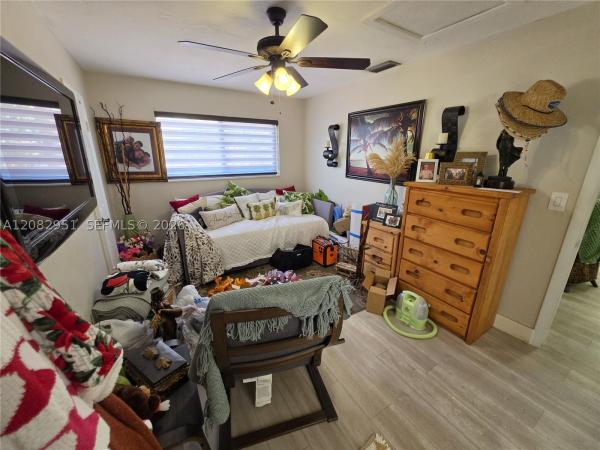 8450 NW 178th St, Hialeah, Florida 33015, image 1