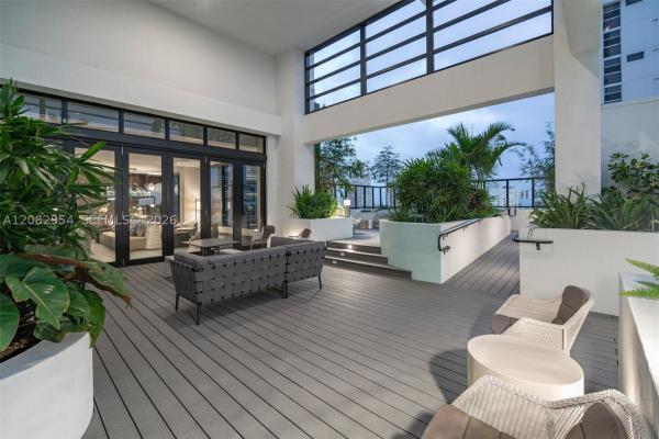 Miami Heights, 221 SW 12th St #603, Miami, Florida 33130, image 1