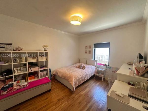 1105 Cortez St, Coral Gables, Florida 33134, image 2