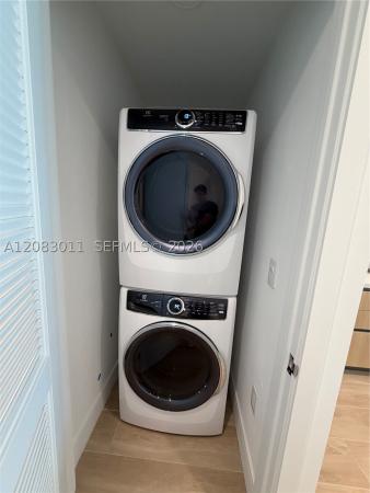 2300 Laguna Cir #307, North Miami, Florida 33181, image 3