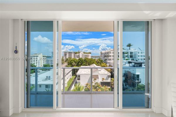 Pearl House, 1170 101st St #601, Bay Harbor Islands, Florida 33154, image 3