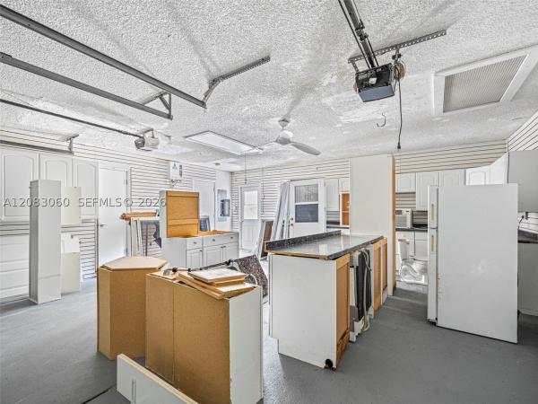 Congress Park, 3180 Carol Ave, Palm Springs, Florida 33461, image 2