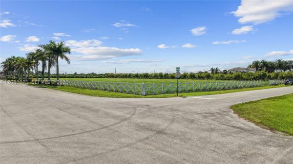 35251 Sw 218th Ave, Homestead, Florida 33034, image 2
