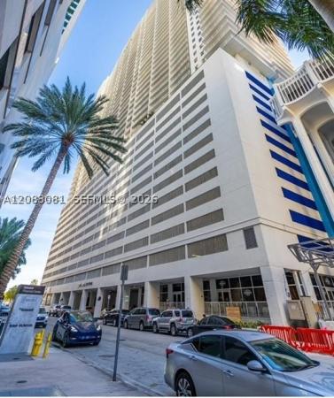 The Club At Brickell Bay, 1200 Brickell Bay Dr #3206, Miami, Florida 33131, image 2