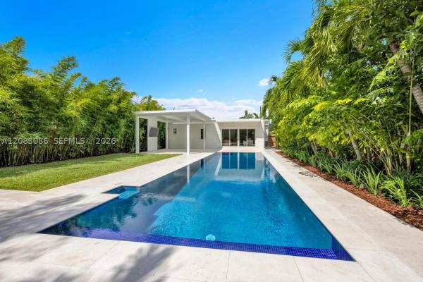 2635 SW 64th Ave, Unincorporated Dade County, Florida 33155, image 1