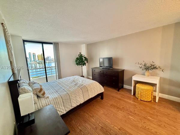 Parc Central Aventura East, 3300 NE 192nd St #PH-16, Aventura, Florida 33180, image 2