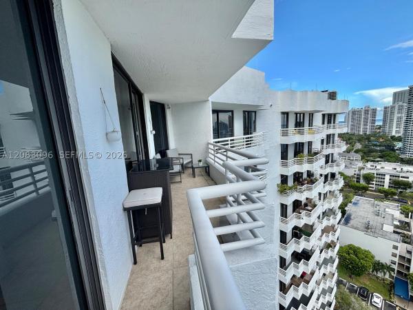 Parc Central Aventura East, 3300 NE 192nd St #PH-16, Aventura, Florida 33180, image 3