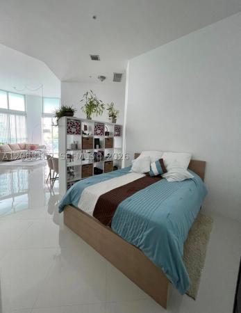 Quantum On The Bay, 1900 N Bayshore Dr #810, Miami, Florida 33132, image 1