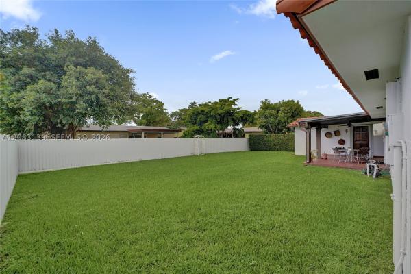 10214 SW 26th Ter, Unincorporated Dade County, Florida 33165, image 3