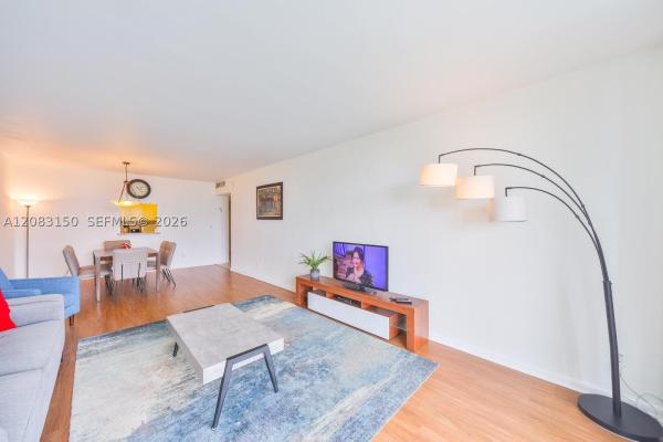 Ocean Reserve, 19370 Collins Ave #622, Sunny Isles Beach, Florida 33160, image 3