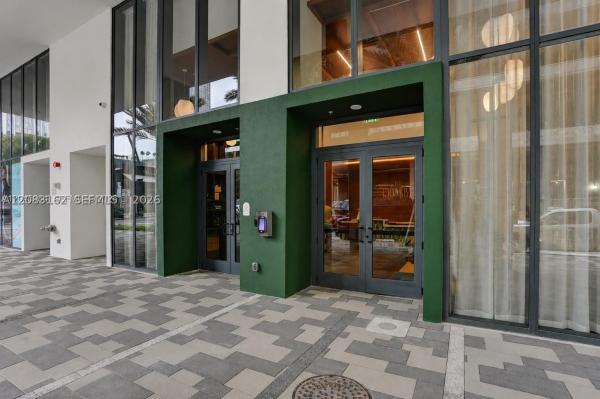 11 NE 6th St #1712, Miami, Florida 33132, image 2