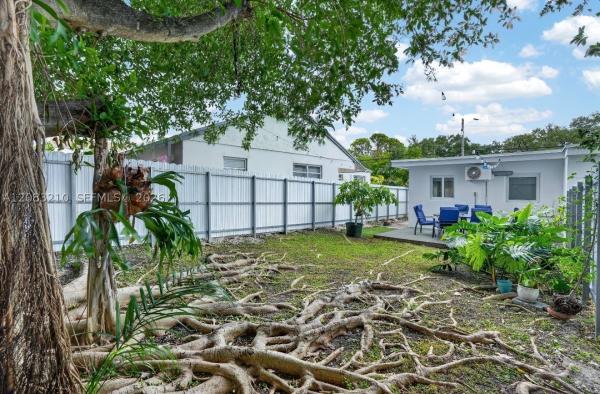 Riverside Farms, 2422 NW 11th St #1, Miami, Florida 33125, image 3