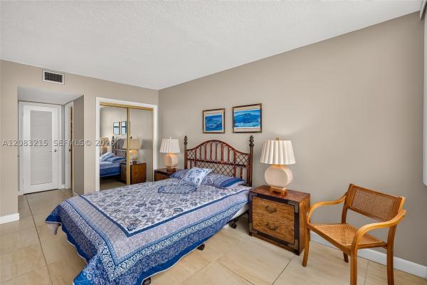 Majorca Towers, 11930 N Bayshore Dr #1405, North Miami, Florida 33181, image 2