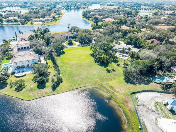 Windmill Ranch Estates, 3020 Sorrel Ct, Weston, Florida 33331, image 1