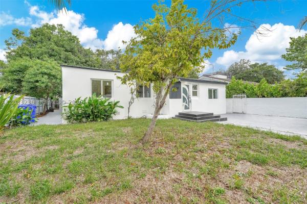 Columbia Park, 250 NW 45th St #2, Miami, Florida 33127, image 1