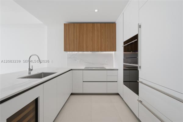 1400 Biscayne Blvd #2104, Miami, Florida 33132, image 3