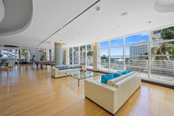 Vizcayne North, 244 Biscayne Blvd #451, Miami, Florida 33132, image 2