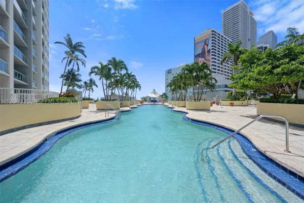 Vizcayne North, 244 Biscayne Blvd #451, Miami, Florida 33132, image 3