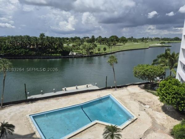 Blair House, 9100 W Bay Harbor Dr #2A, Bay Harbor Islands, Florida 33154, image 3