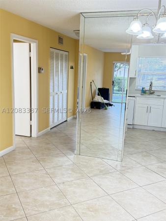 Sandalfoot Boulevard, 9949 Sandalfoot Blvd #514, Boca Raton, Florida 33428, image 2