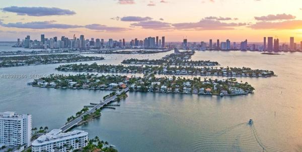 San Marco, 1421 N Venetian Way, Miami, Florida 33139, image 3
