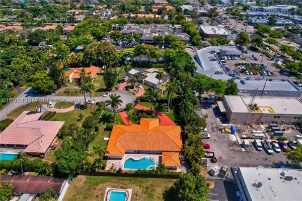7080 SW 98th Ave, Unincorporated Dade County, Florida 33173, image 3