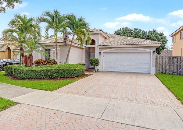 14033 SW 155th Ct, Unincorporated Dade County, Florida 33196, image 3