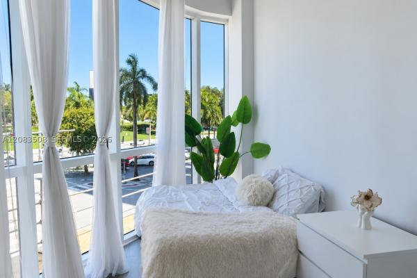 Vizcayne South, 253 NE 2nd St #229, Miami, Florida 33132, image 3