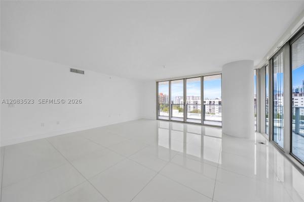 Parque Towers, 300 Sunny Isles Blvd #4-701, Sunny Isles Beach, Florida 33160, image 3