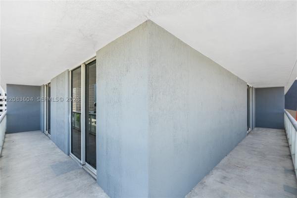 50 Biscayne, 50 Biscayne Blvd #902, Miami, Florida 33132, image 3