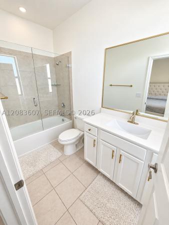 Aquabella, 3393 W 105th Ter, Hialeah, Florida 33018, image 2